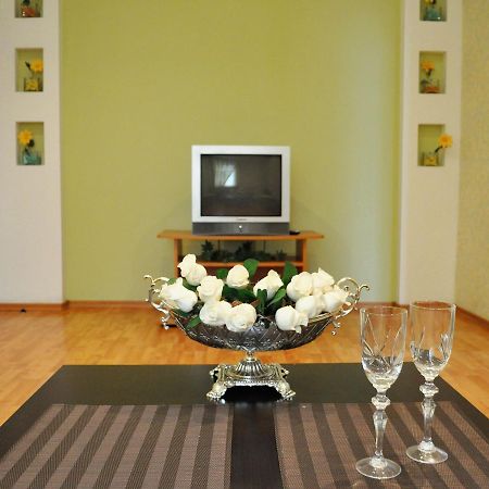 Apartment On Karbyshewa 1 Hrodna Eksteriør billede
