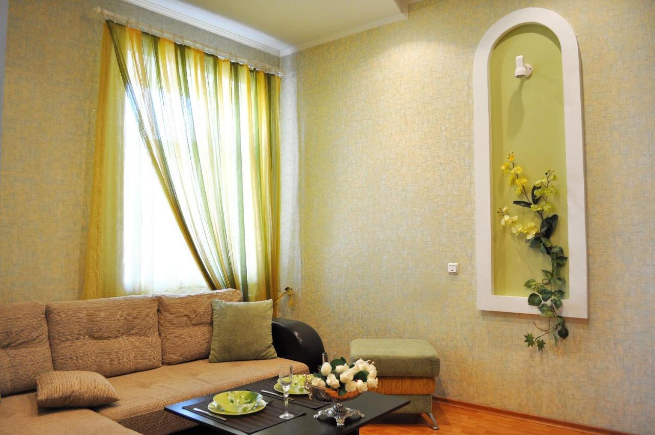 Apartment On Karbyshewa 1 Hrodna Eksteriør billede