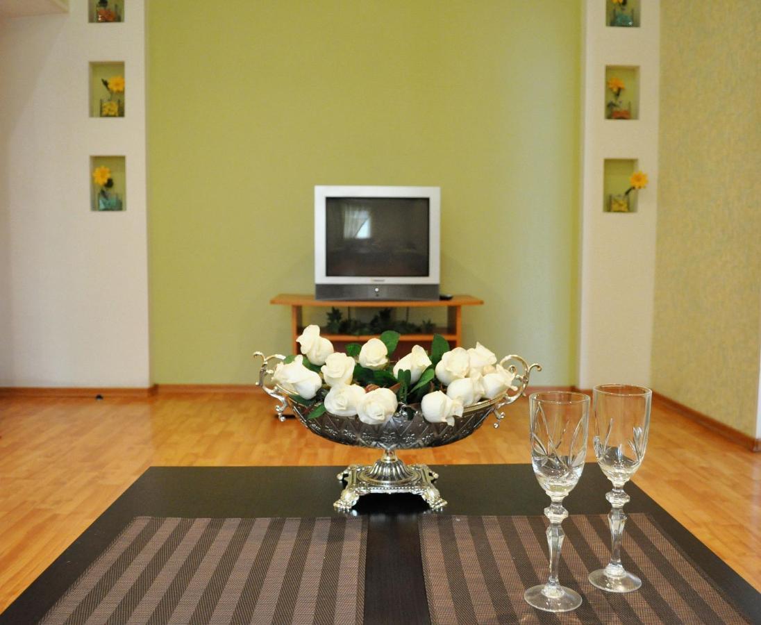 Apartment On Karbyshewa 1 Hrodna Eksteriør billede